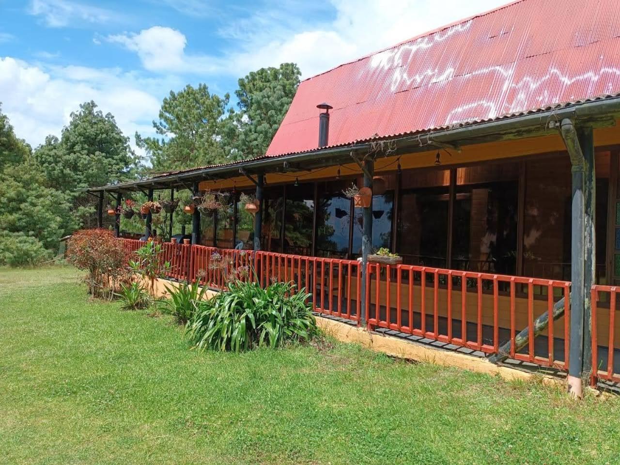 Chalets Amarelo Suesca Exterior photo